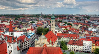 Mittwoch, 8. Juli: Schwimmen in der Isar, Erzieher leiden unter Job, Pläne für Konzertsaal, Zugspitze-Bahn